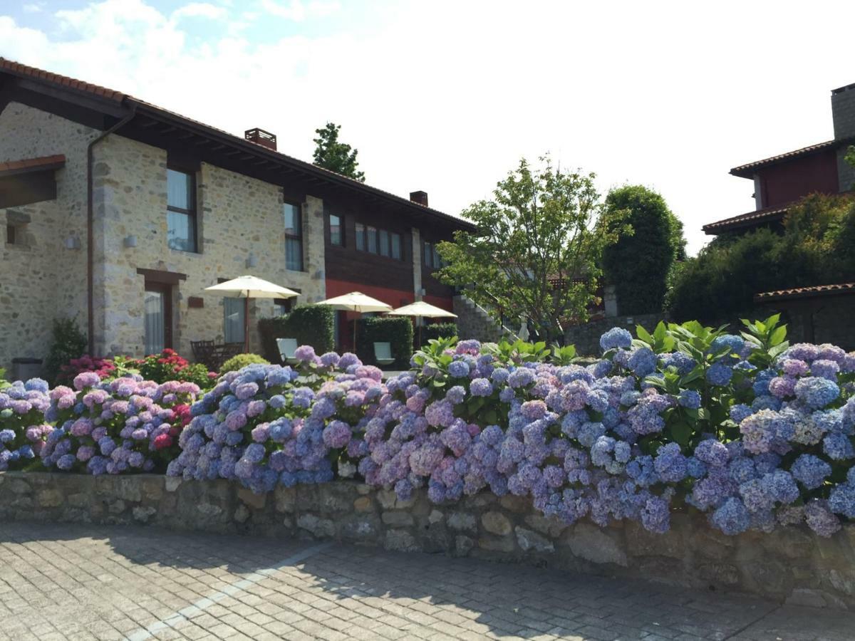 Apartamentos El Hospital De Villahormes Экстерьер фото
